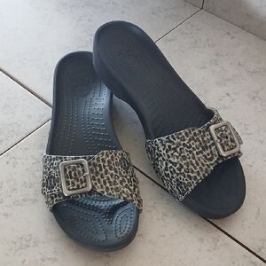 Crocs Sarah Leopard Slide Sandals